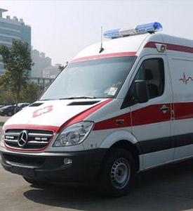 突泉县奔驰凌特重症监护车