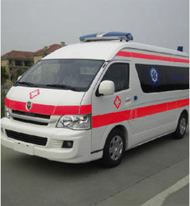 突泉县上汽大通救护车